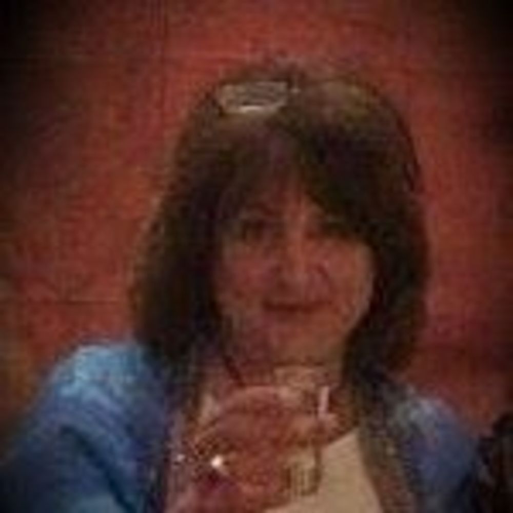 Meet your Posher, Becky
